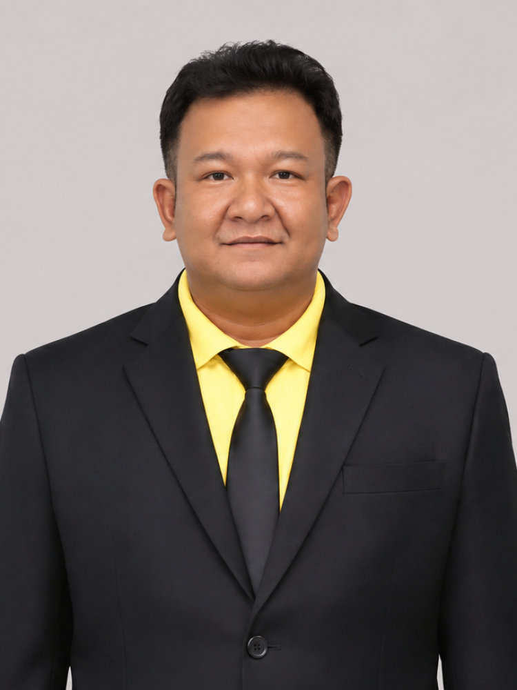 พี่เด่น